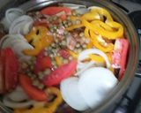 Foto del paso 2 de la receta: Pollo a la portuguesa"Celestina"