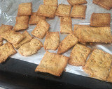 Foto del paso 7 de la receta: Crackers de kikos (maíz frito)