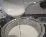 A picture of step 7 of Mysore Masala dosa.