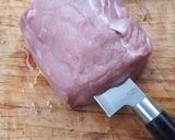 Foto del paso 1 de la receta: Carré de cerdo mechado con verdeo de ajo