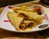 A picture of step 7 of Paneer stuff corn chilla.