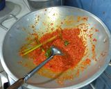 Foto langkah ke 5 dari resep Rica-rica Ayam Pedas.