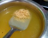 A picture of step 1 of Vermicelli upma.