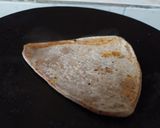 A picture of step 4 of Namak mirchi paratha.