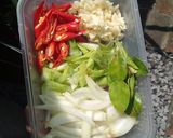 Foto langkah ke 1 dari resep Udang Pedas Mentega.