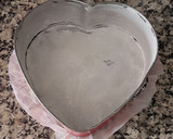 Foto del paso 2 de la receta: Bizcocho corazón de ♥... fresa