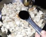 A picture of step 2 of Puff chicken bread.