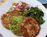 Foto del passaggio 3 della ricetta Burger di tonno merluzzo salmone e verdure