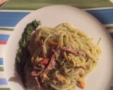 Foto del paso 2 de la receta: Pasta de arroz salsa verde queso y zanahoria 🥕