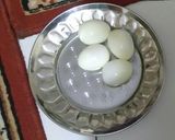 उबला अंडा (Ubla anda recipe in hindi) रेसिपी चरण 1 फोटो