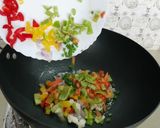 A picture of step 3 of Stir fry noodles.