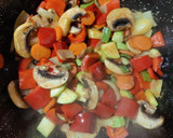 Foto del paso 3 de la receta: Gratinado de verduras y patatas