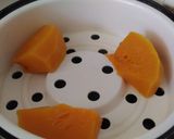 Foto langkah ke 1 dari resep Resep MPASI Perdana: Puree Labu Kuning.