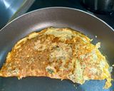 A picture of step 3 of Omelette with canned tuna on toast.