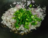 A picture of step 4 of Grilled maggi sandwich.