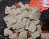 Foto langkah ke 4 dari resep Sambal Kencur Tempe Bosok.