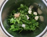 গোবি পিনহুইলস ইন হোয়াইট গ্রেভি (gobi pinwheels in white sauce gray recipe in Bengali) রেসিপির ধাপ 4 ছবি