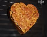 A picture of step 19 of Potatoe swirl bread/burger.