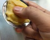 Foto langkah ke 3 dari resep Simple Butter Cookies.