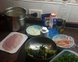 Foto del paso 1 de la receta: Acelga con jamón gratinada con salsa bechamel