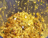 Foto del paso 2 de la receta: Curry de pollo y coco tostado sobre arroz basmati con guisantes y granada