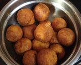 A picture of step 2 of Sanjh savera nest kofta curry.