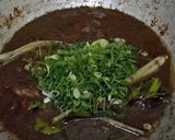 Foto langkah ke 7 dari resep Rawon Daging Sapi.