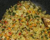 Foto langkah ke 5 dari resep Tumis Sayur Campur (Isian Pizza Mini dan Roti Pawa).
