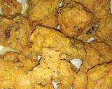 Foto langkah ke 3 dari resep Ayam Tepung Saus Mentega.