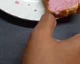 A picture of step 2 of Pink Cheese Garlic Bread.