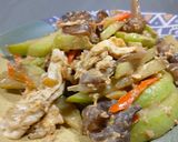 รูปขั้นตอนการทำที่ 6 ของ เห็ดหูหนูผัดฟักแม้วใส่ไข่ | Stir-Fried Wood Ear Mushrooms with Chayote and Egg