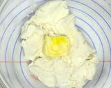 Foto langkah ke 4 dari resep Cheese ball atau roti ketan. Versi upgradenya Donat Ketan Korea.