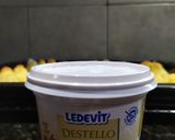 Foto del paso 3 de la receta: Coquitos 🥥