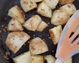 A picture of step 5 of Bombay Potatoes.