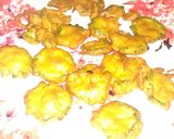 करेले के पकौड़े(karele ke pakode recipe in hindi) रेसिपी चरण 2 फोटो
