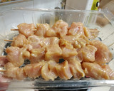 Foto del paso 1 de la receta: Brochetas de pollo con salsa de cacahuete