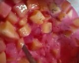 Foto langkah ke 4 dari resep Es Semangka Sirup Merah.