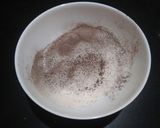 A picture of step 3 of Chocolate walnut pancake.