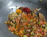 A picture of step 3 of Bottle gourd bharta.
