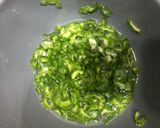 Foto langkah ke 2 dari resep Tumis Pare Teri Tempe.