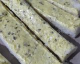 Foto langkah ke 3 dari resep Garlic Bread (roti tawar).
