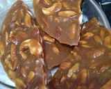 ડ્રાયફ્રુટ ચીકી (DRyfruit CHIKKI recipe in Gujarati) રેસીપી સ્ટેપ4ફોટો