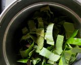 A picture of step 1 of Paan Mocktail good for digestion and mouth refreshing.