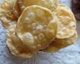 A picture of step 3 of Maida /flour poory / halwai poory.