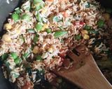 Foto del paso 3 de la receta: Arroz dorado con verduras 🤤
