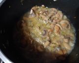 Foto del paso 7 de la receta: Tallarines con salsa a la crema y champiñones