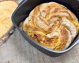 Une image de l'étape 7 de Babka salée au pesto Rosso à l’air fryer.