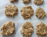 Foto del paso 3 de la receta: Galletitas de plátano y avena