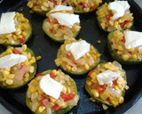 Foto del paso 3 de la receta: Zapallitos rellenos con choclo