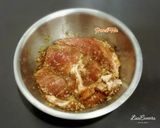 รูปขั้นตอนการทำที่ 3 ของ หมูอบกระเทียมพริกไทย